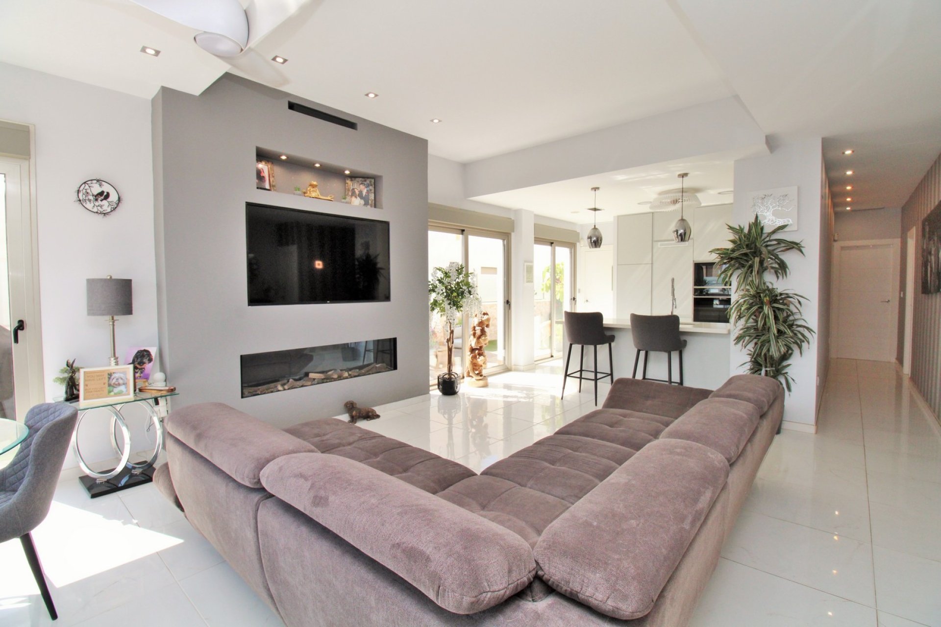 Reventa - Villa - Villamartin - Villamartín