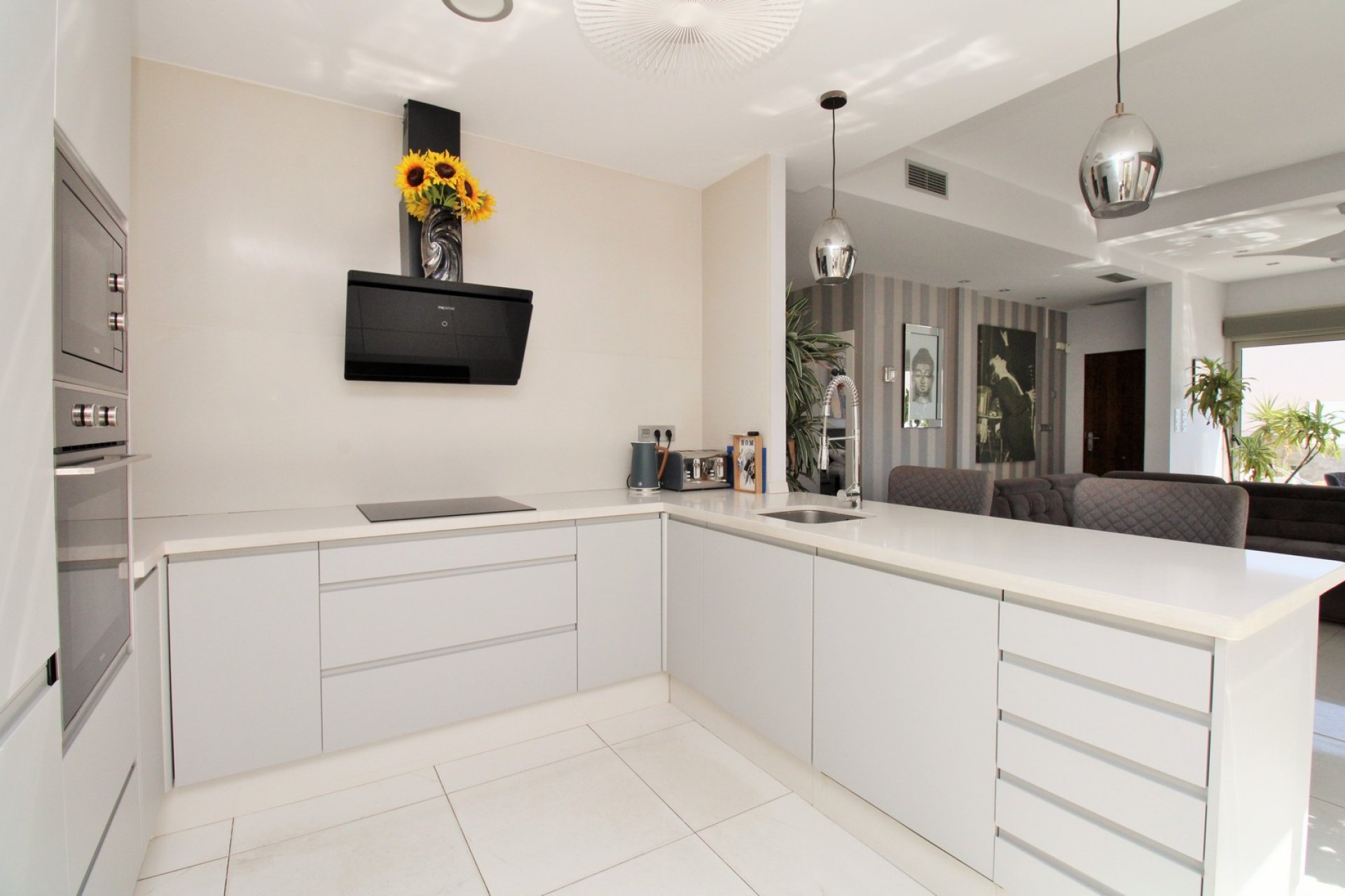 Reventa - Villa - Villamartin - Villamartín