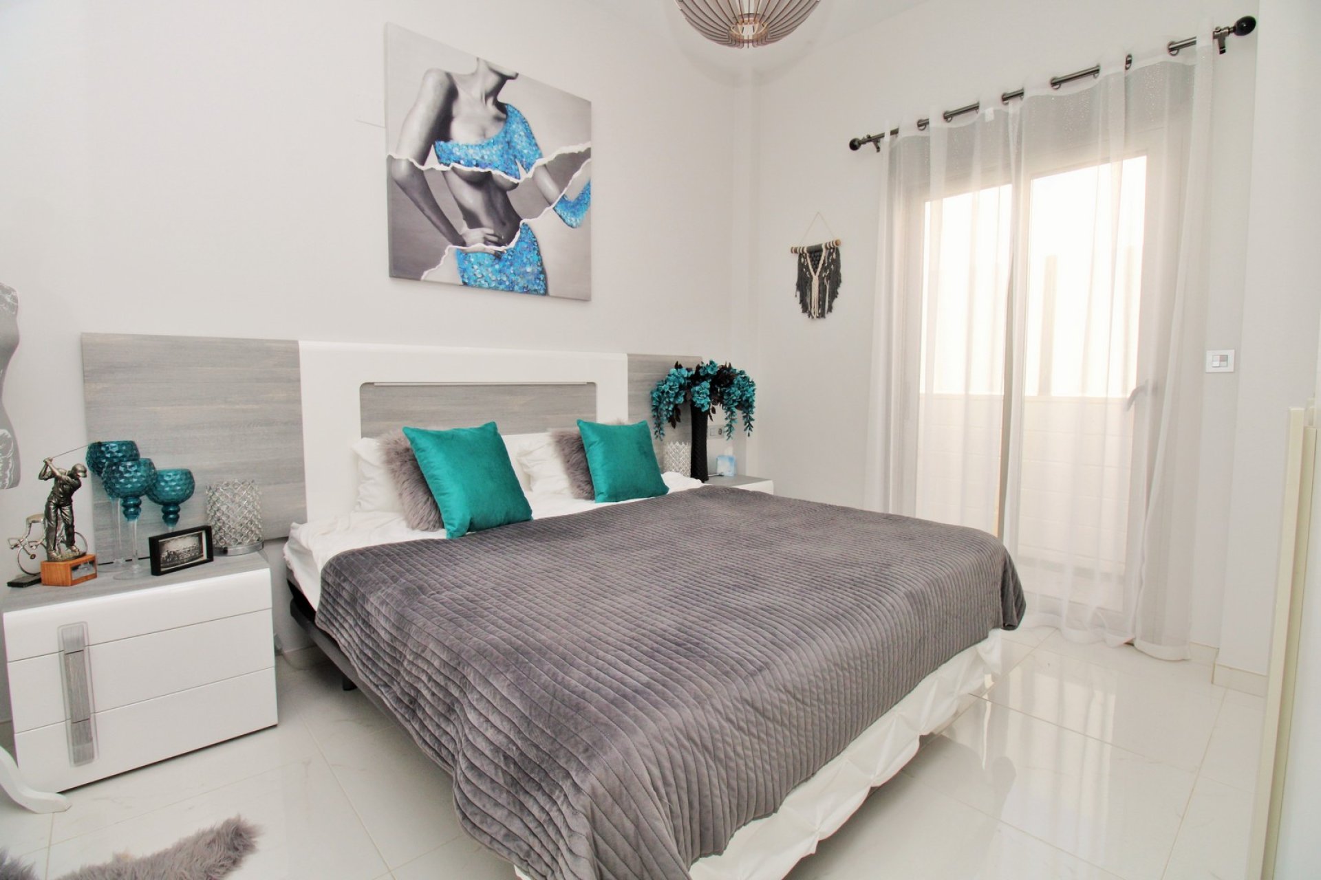 Reventa - Villa - Villamartin - Villamartín