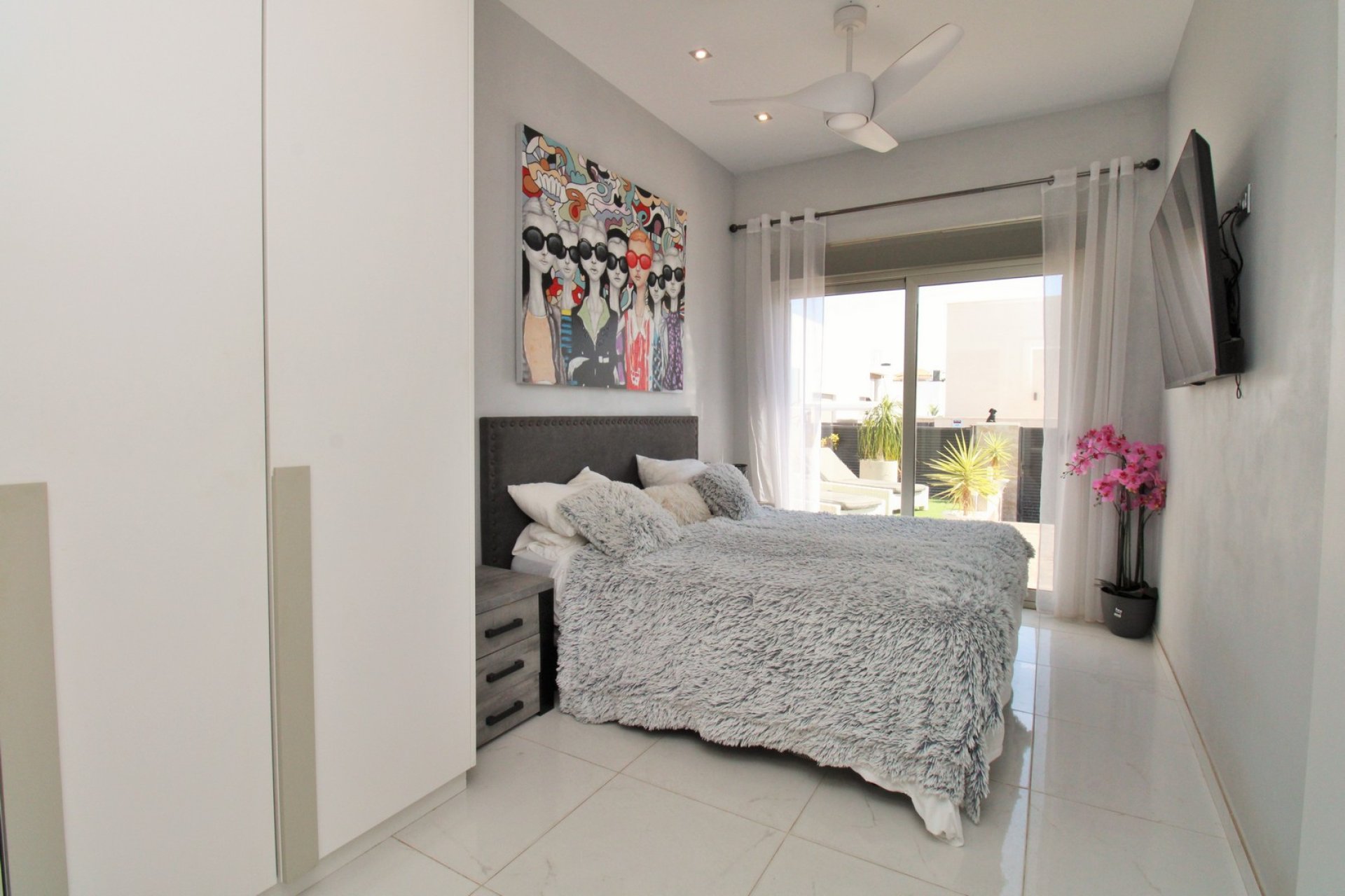 Reventa - Villa - Villamartin - Villamartín