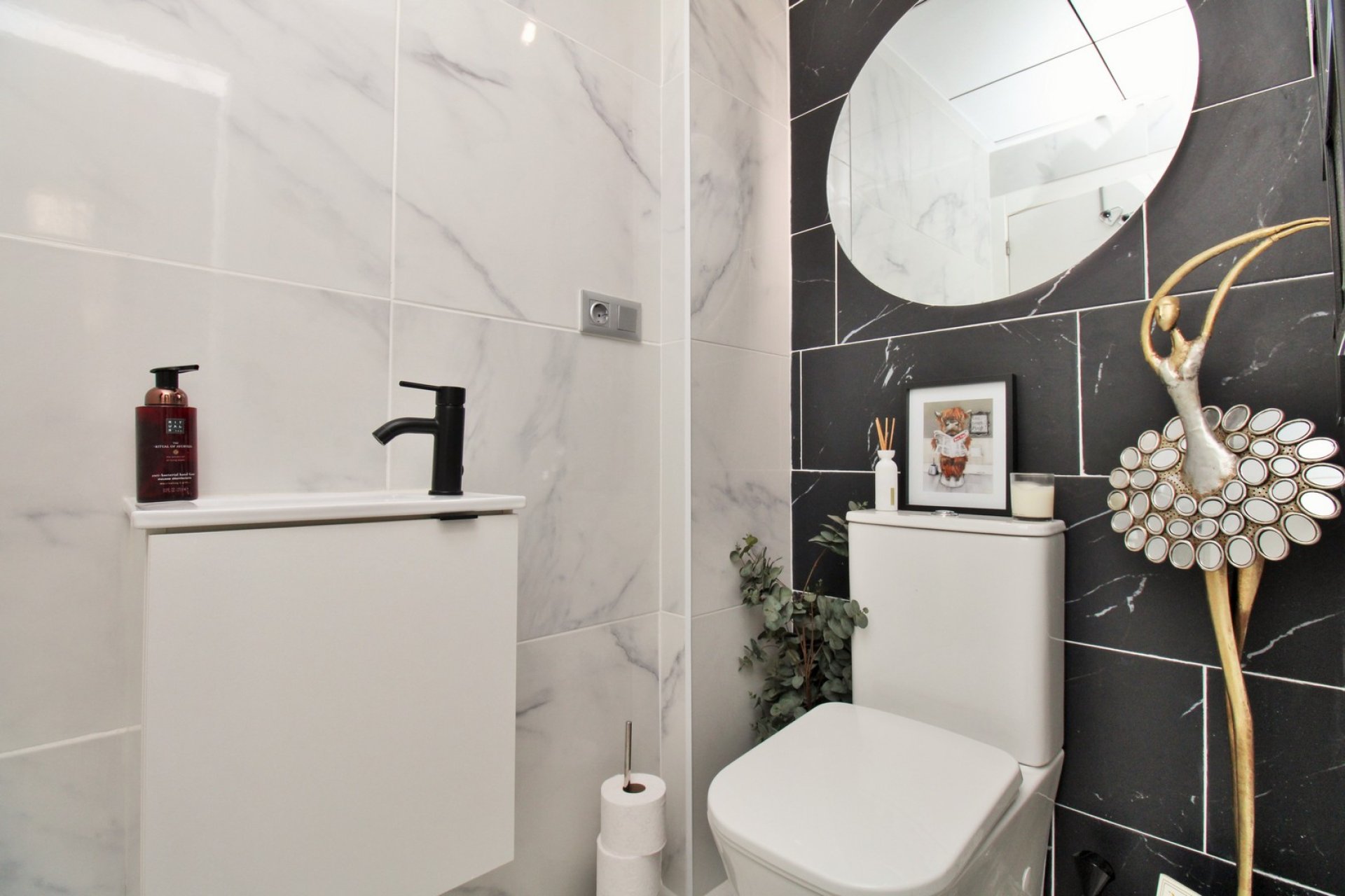 Reventa - Villa - Villamartin - Villamartín