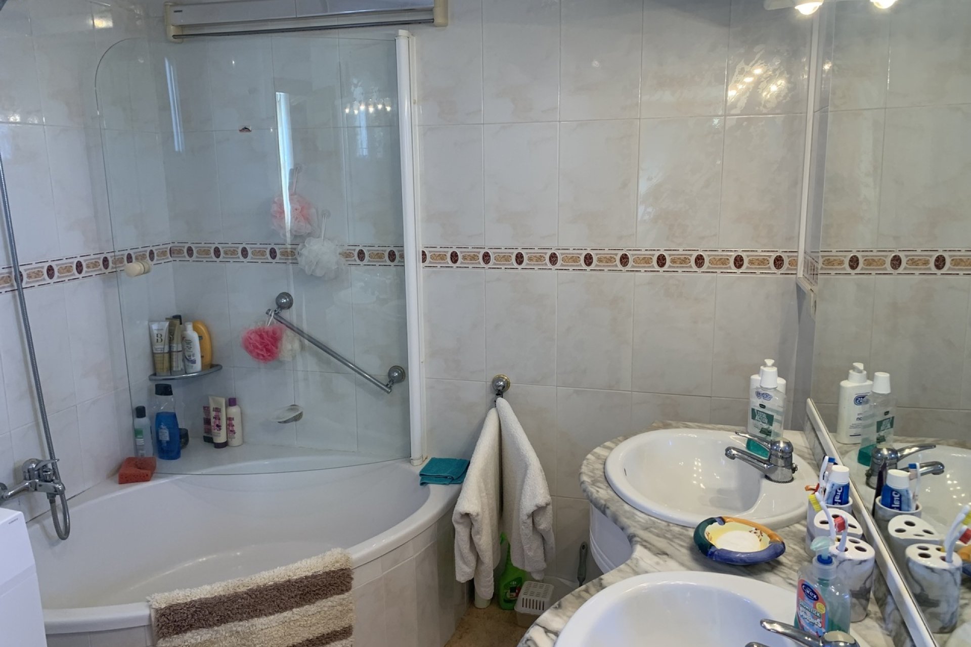 Reventa - Villa - Villamartin - Villamartín