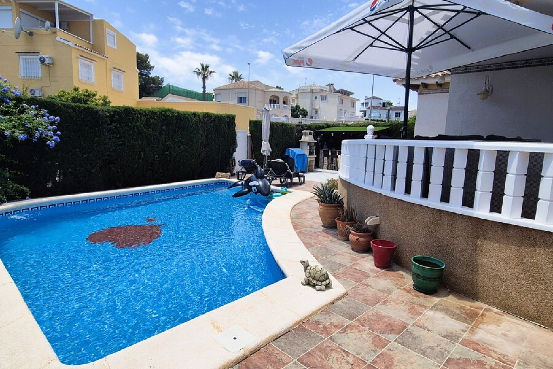 Reventa - Villa - Villamartin - Villamartín