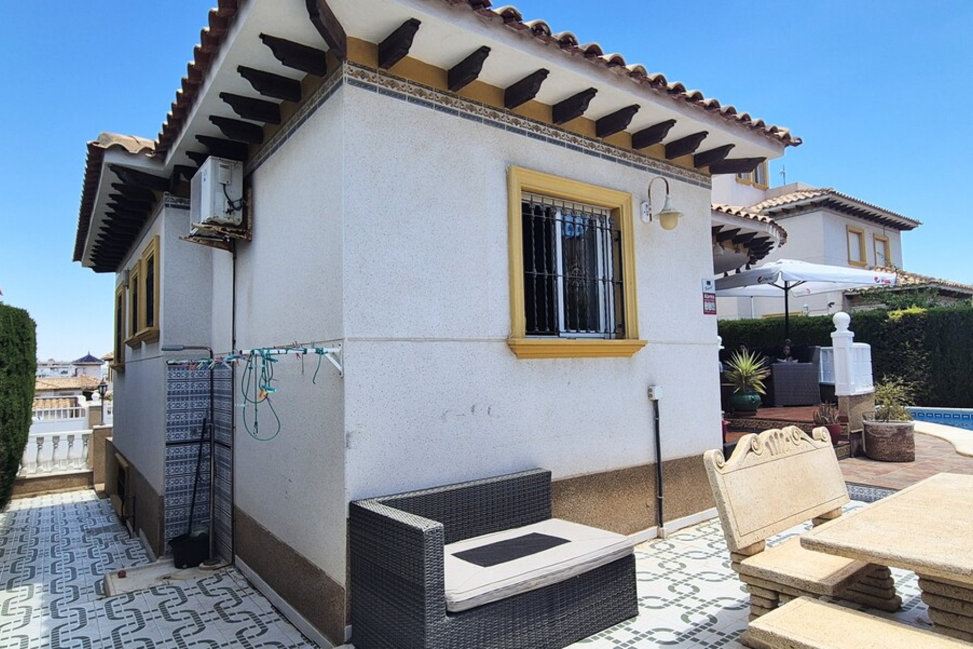 Reventa - Villa - Villamartin - Villamartín