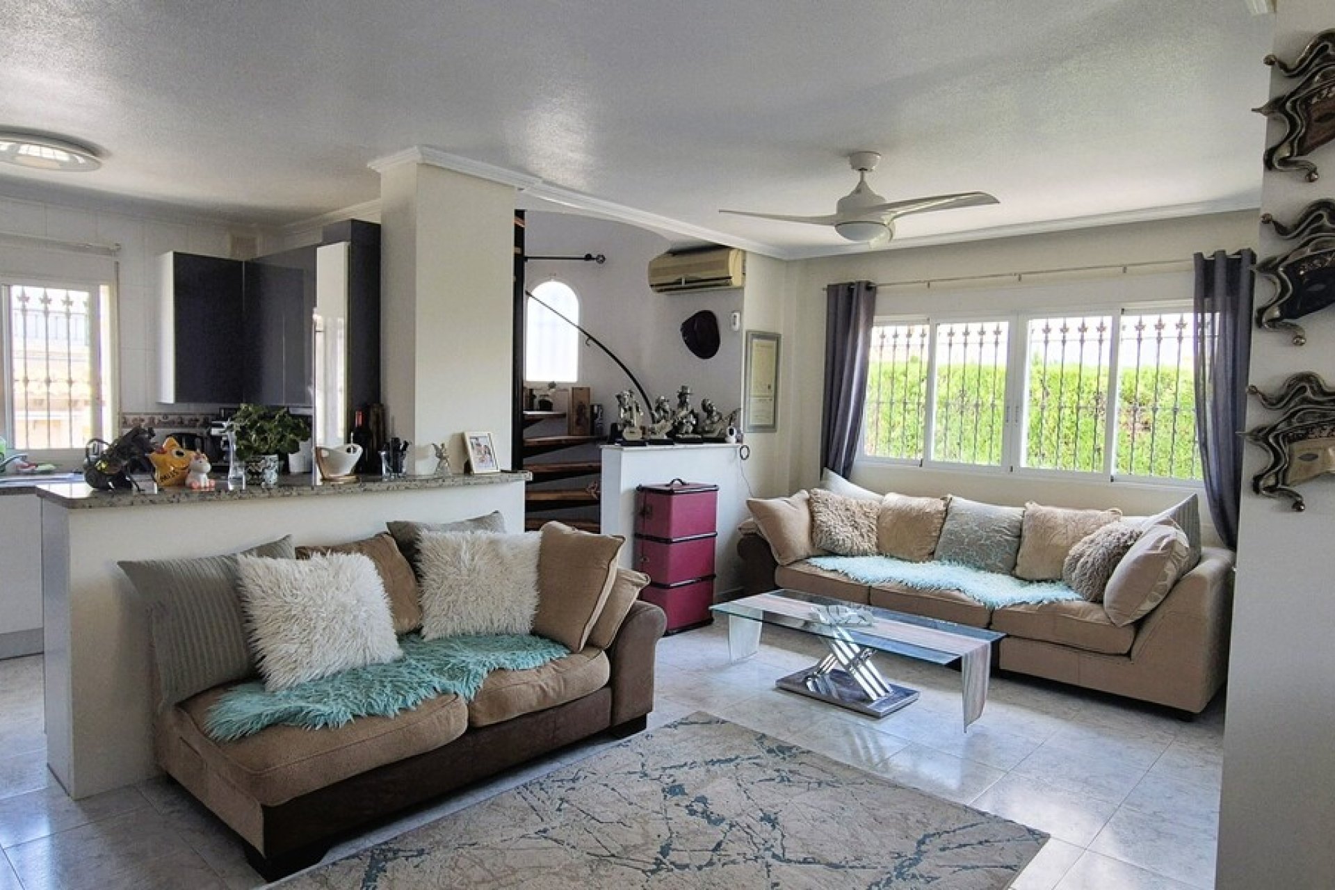 Reventa - Villa - Villamartin - Villamartín