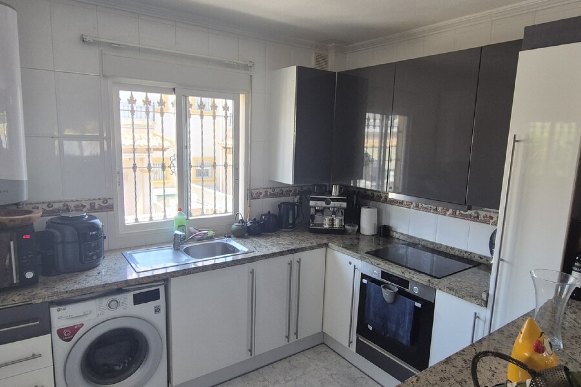 Reventa - Villa - Villamartin - Villamartín