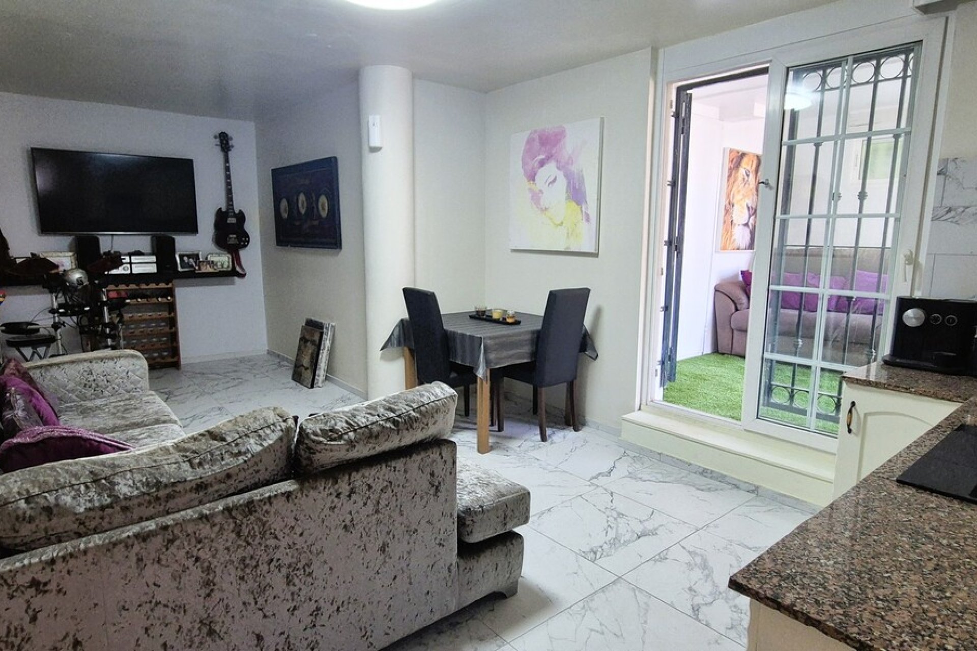 Reventa - Villa - Villamartin - Villamartín