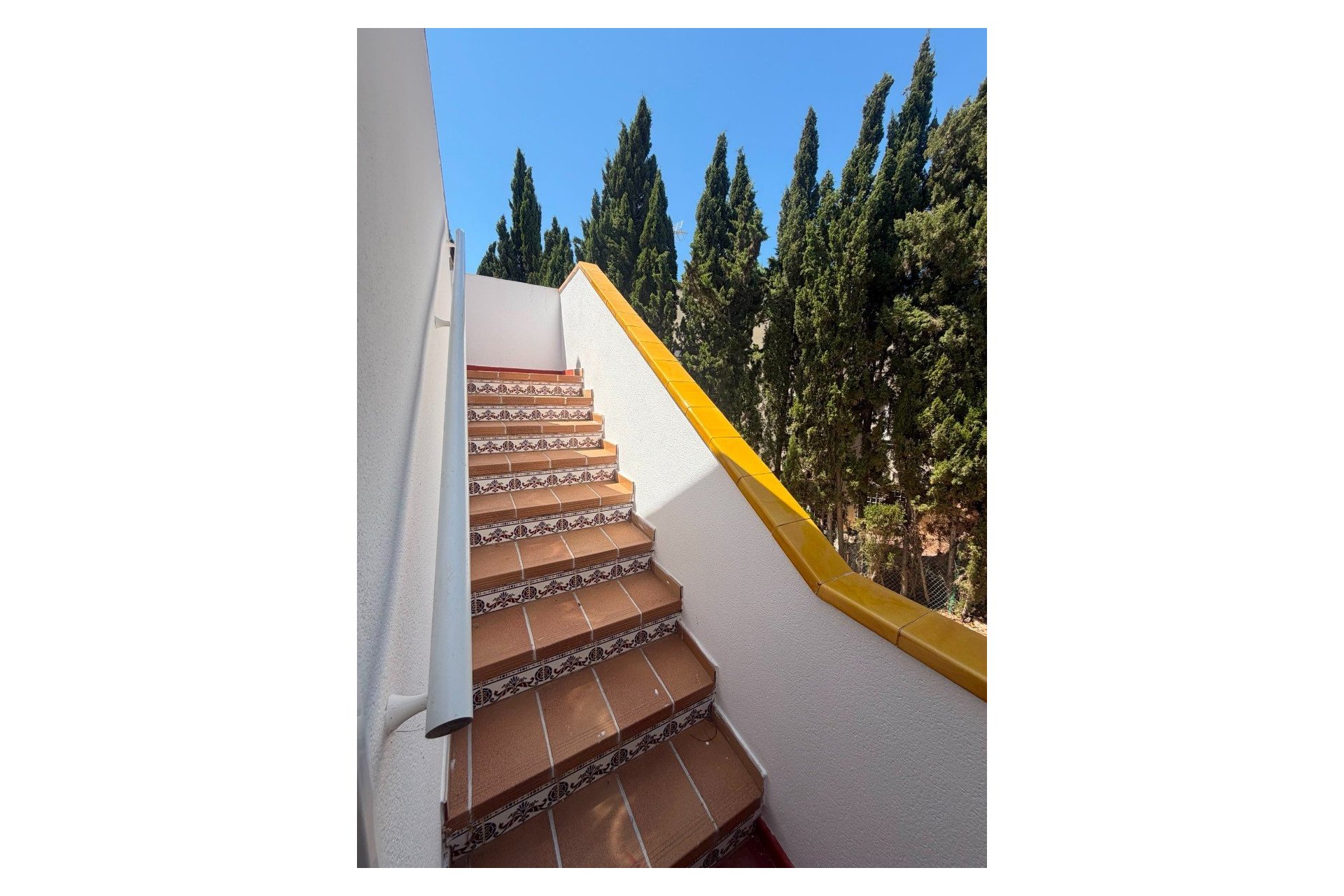 Reventa - Villa - Villamartin - Villamartín