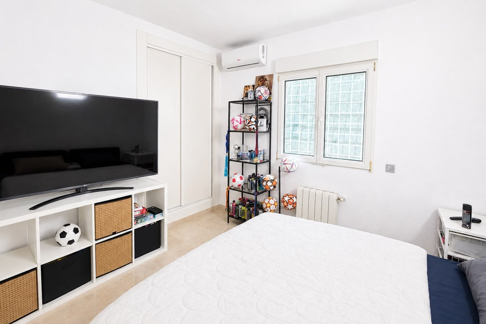 Reventa - Villa - Villamartin - Villamartín