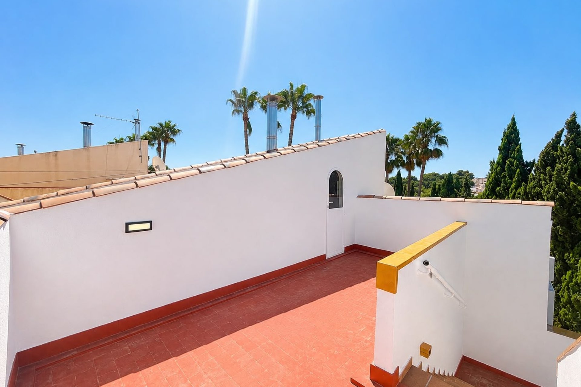 Reventa - Villa - Villamartin - Villamartín