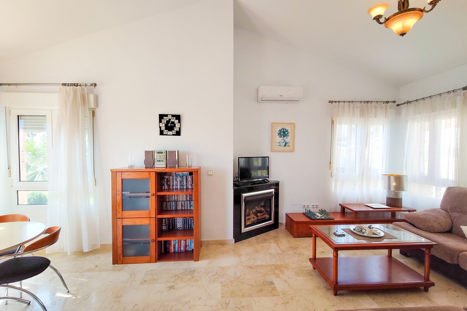 Reventa - Villa - Villamartin - Villamartín