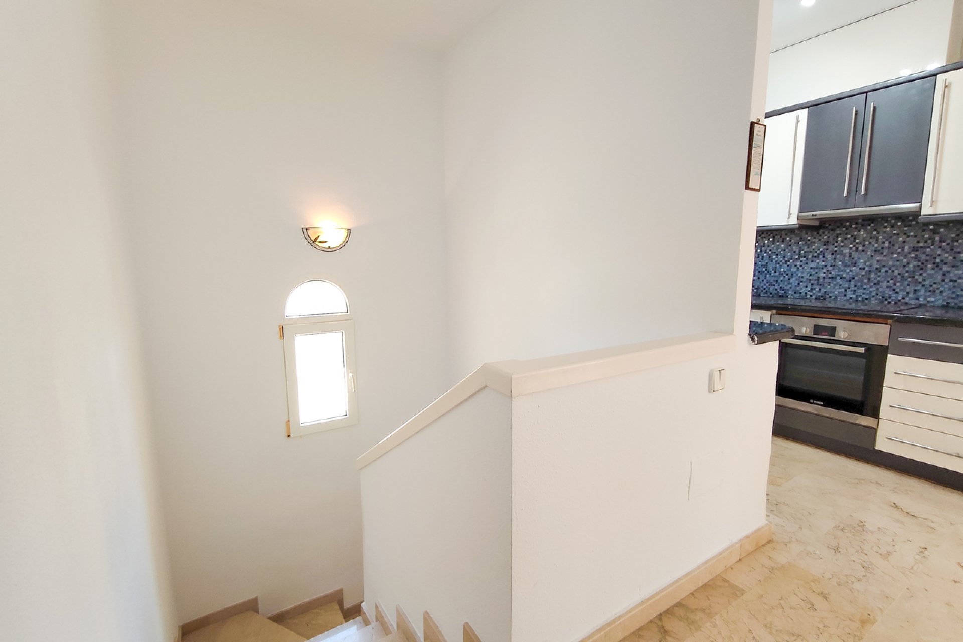 Reventa - Villa - Villamartin - Villamartín