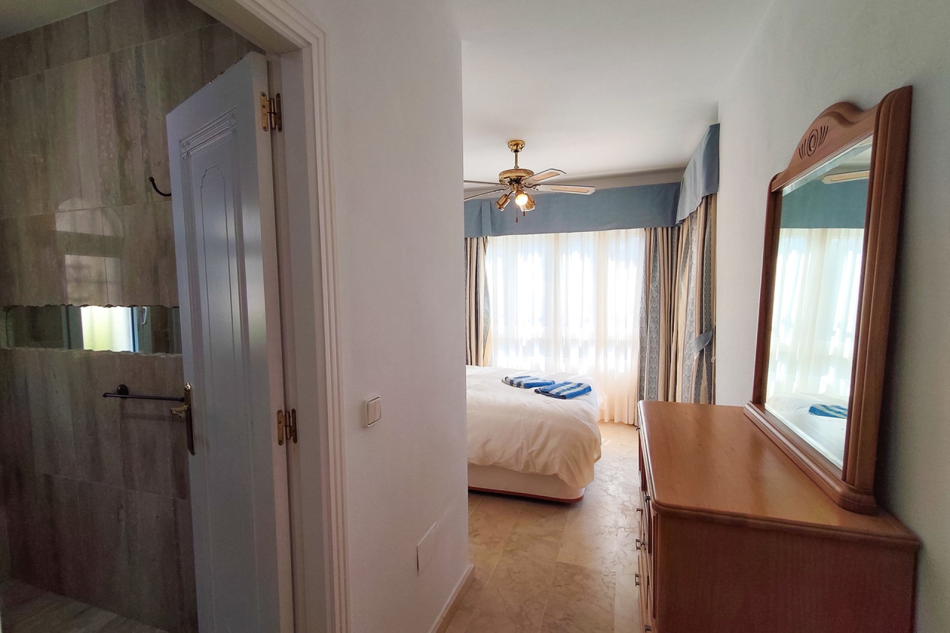 Reventa - Villa - Villamartin - Villamartín