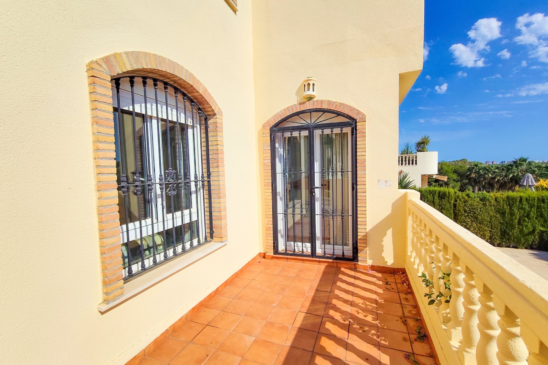 Reventa - Villa - Villamartin - Villamartín