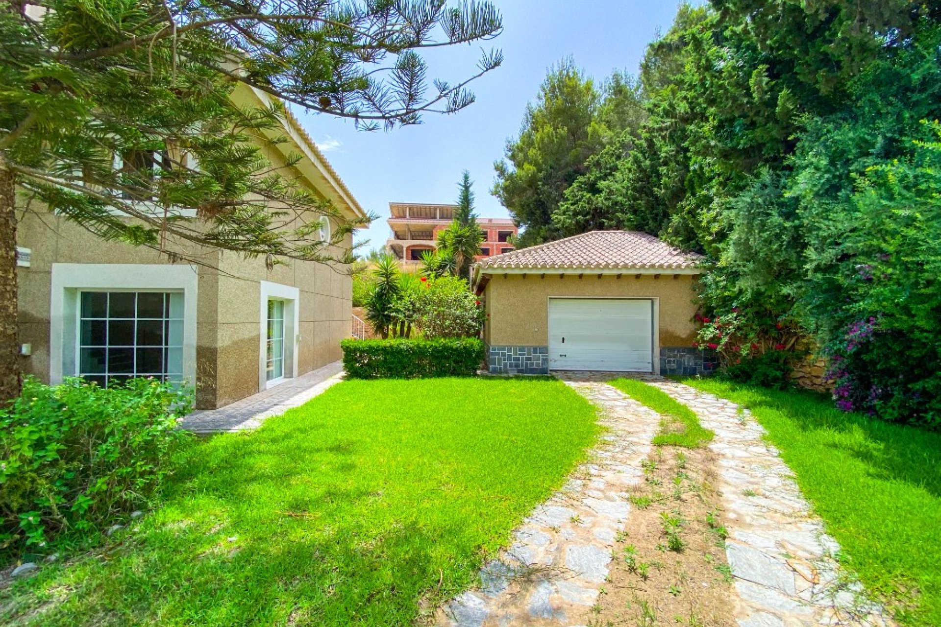 Reventa - Villa - Villamartin - Villamartín