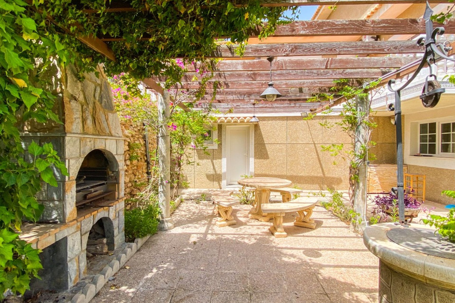 Reventa - Villa - Villamartin - Villamartín