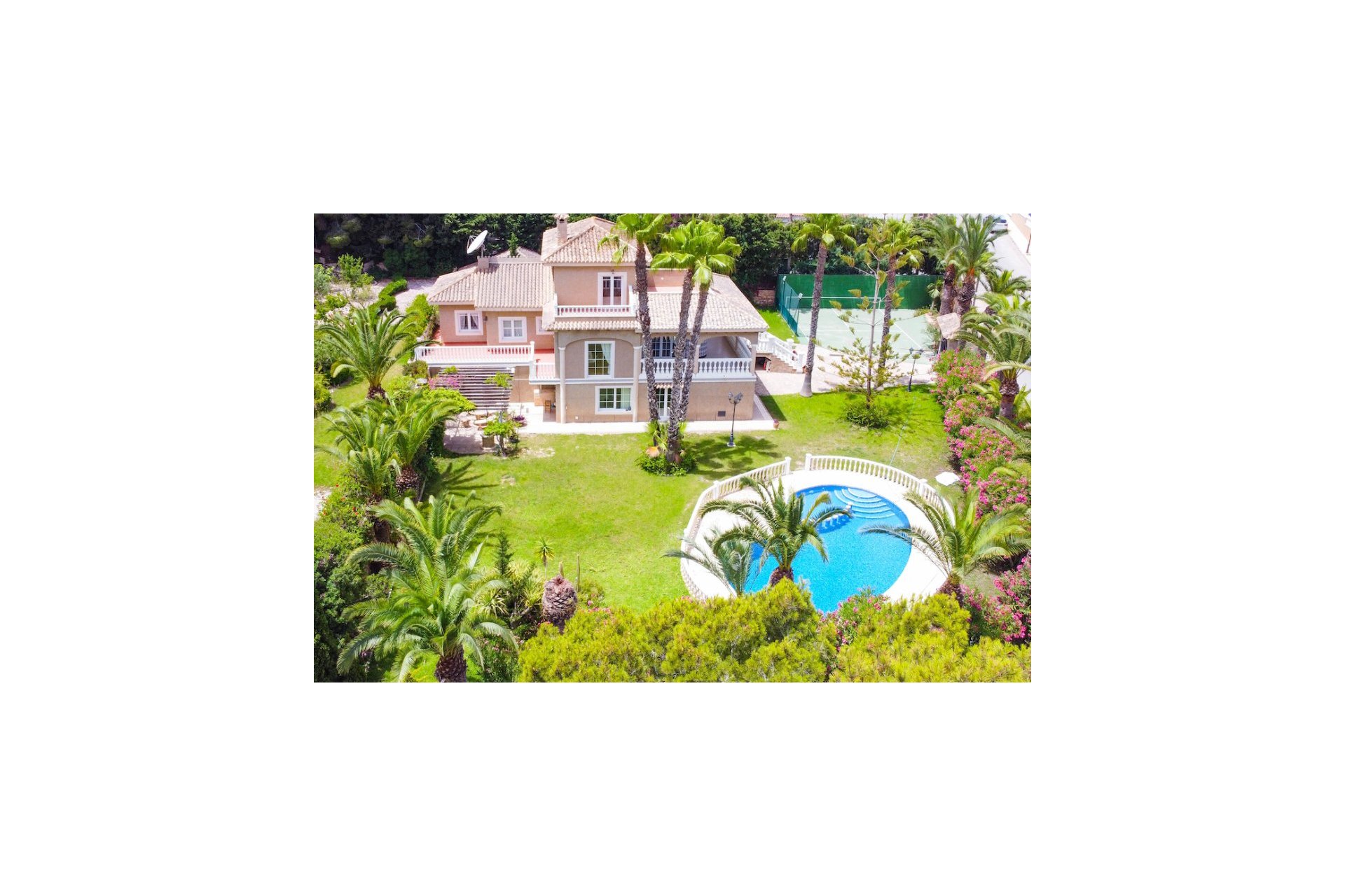 Reventa - Villa - Villamartin - Villamartín
