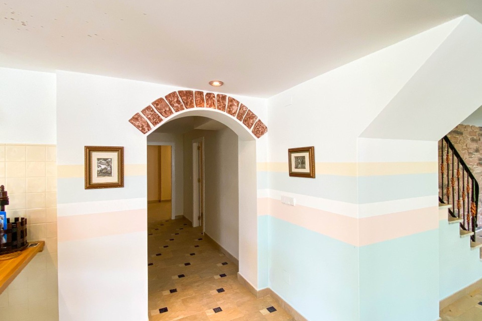 Reventa - Villa - Villamartin - Villamartín