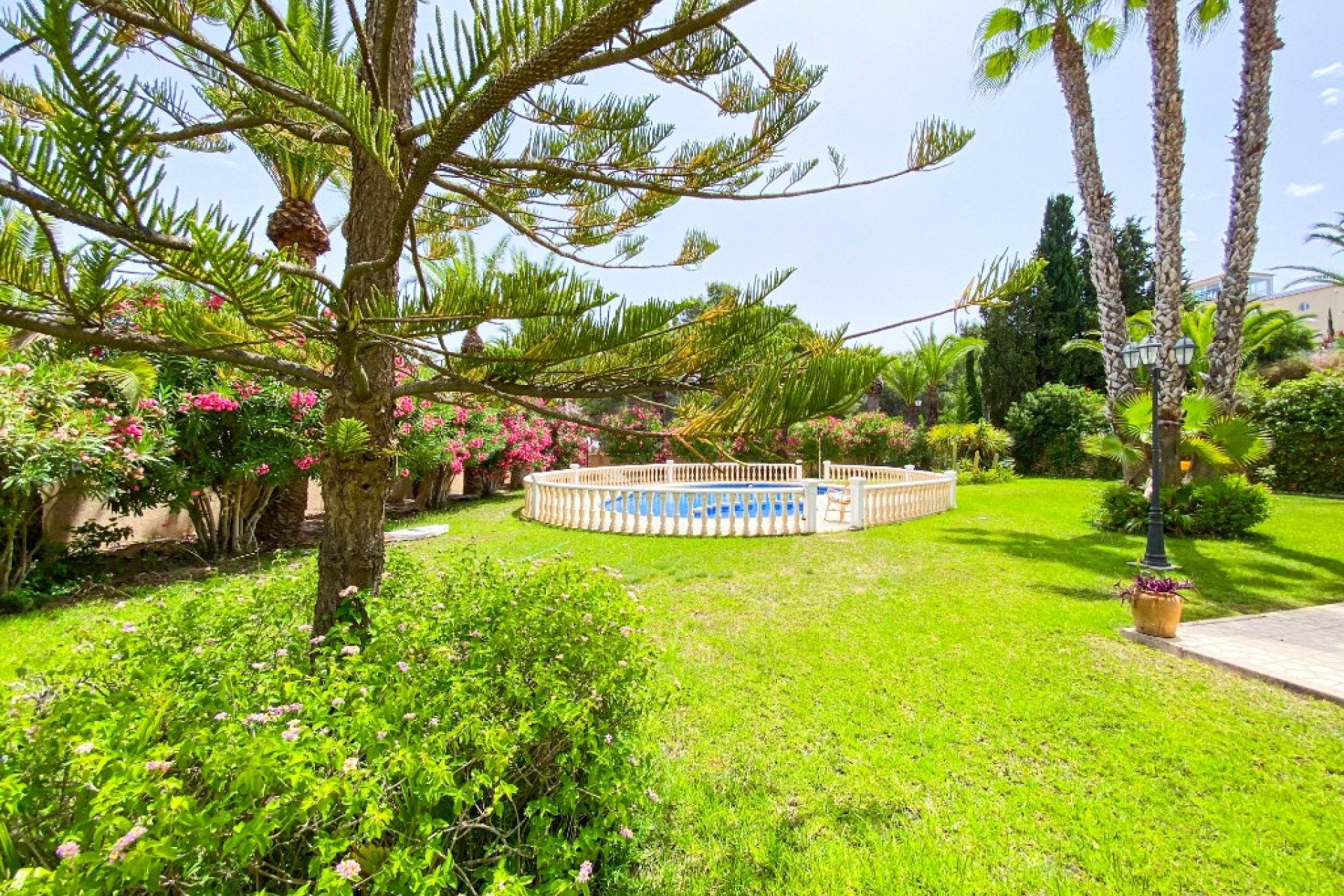 Reventa - Villa - Villamartin - Villamartín