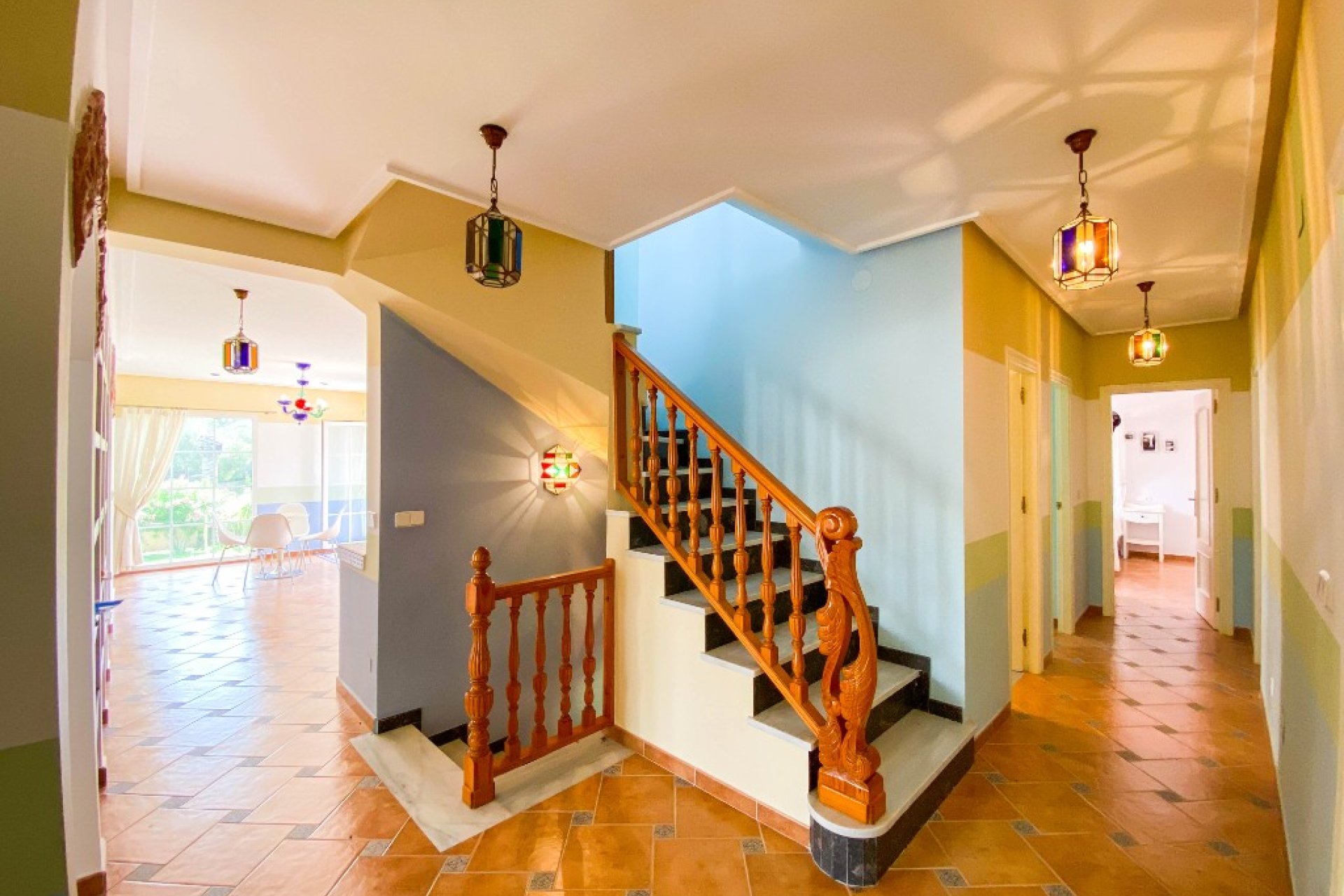 Reventa - Villa - Villamartin - Villamartín