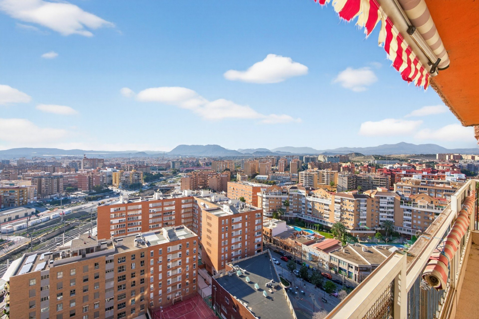 Revente - Appartement - Alicante - Alicante - City