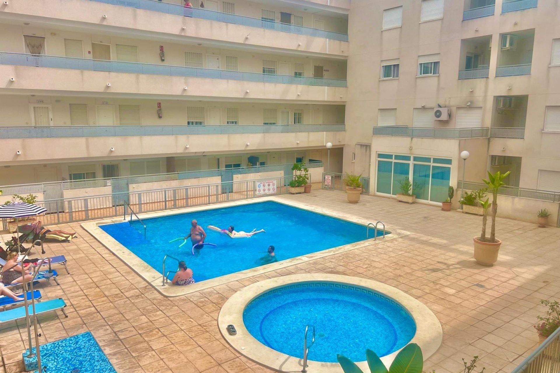 Revente - Appartement - Almoradi - Almoradí