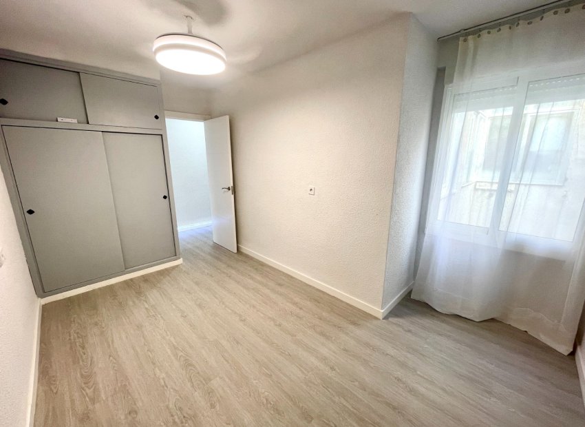 Revente - Appartement - Bigastro