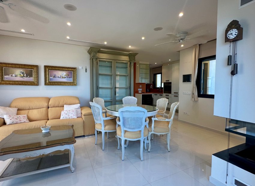 Revente - Appartement - Guardamar del Segura - Marjal Beach