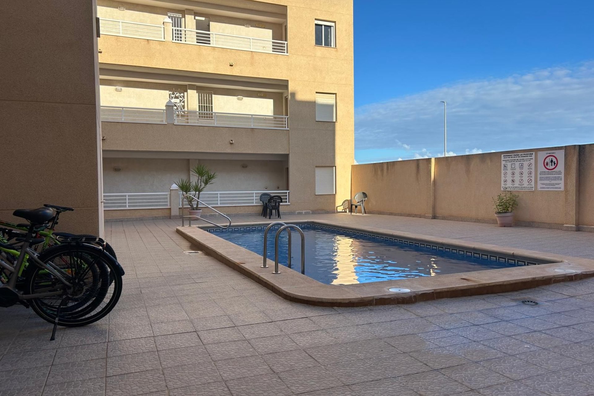 Revente - Appartement - Los Montesinos