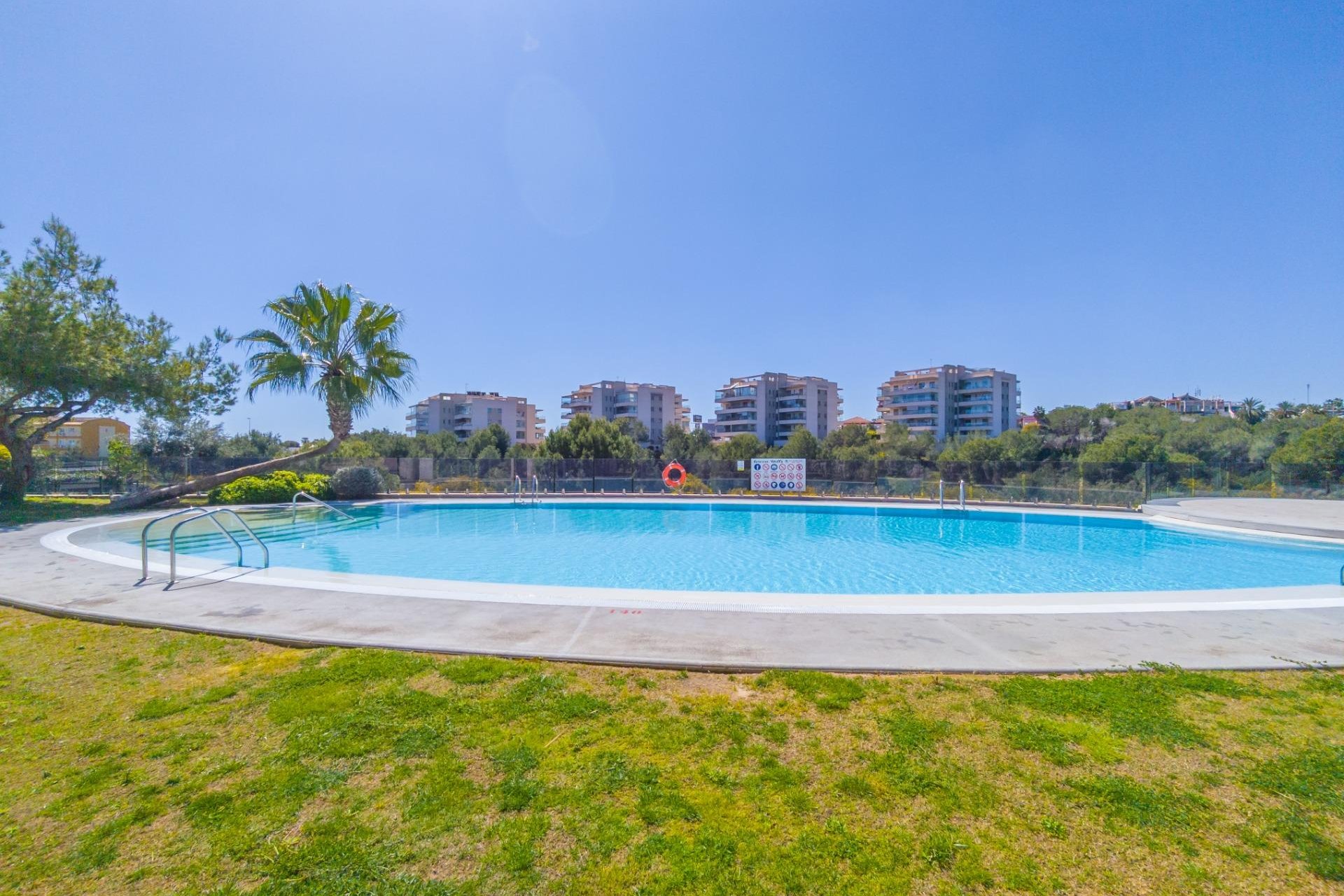 Revente - Appartement - Orihuela Costa - Los Dolses