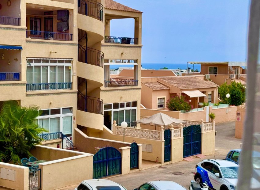 Revente - Appartement - Punta Prima