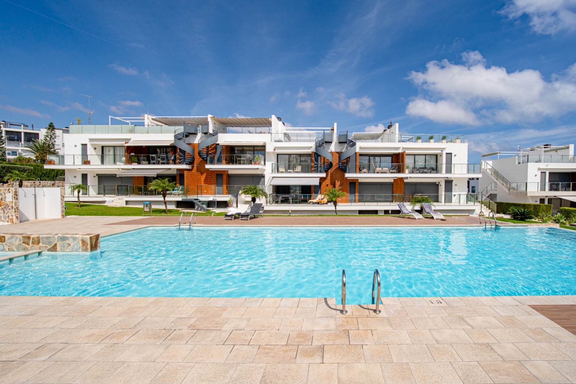 Revente - Appartement - Punta Prima