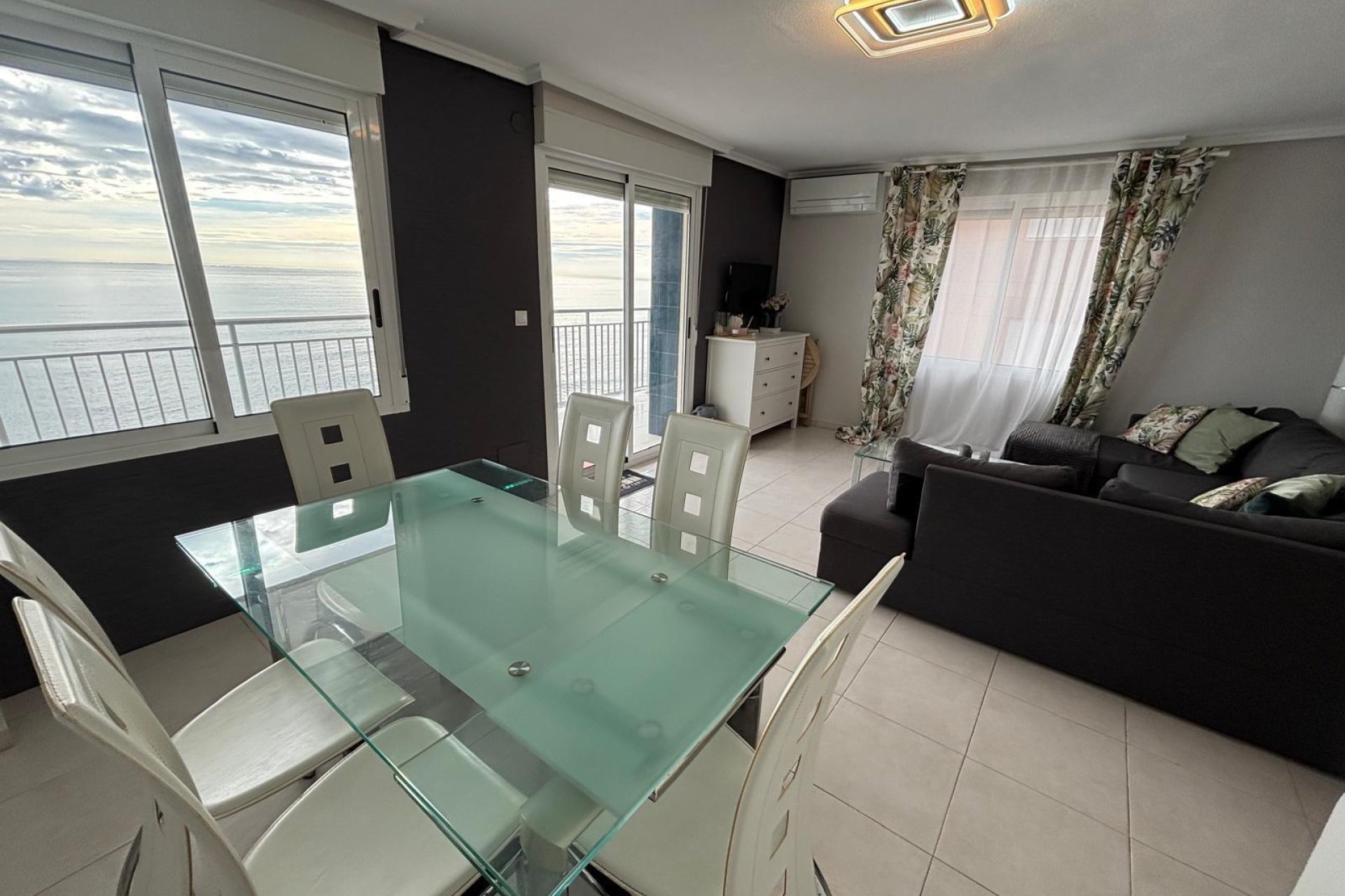 Revente - Appartement - Torrevieja - Acequion