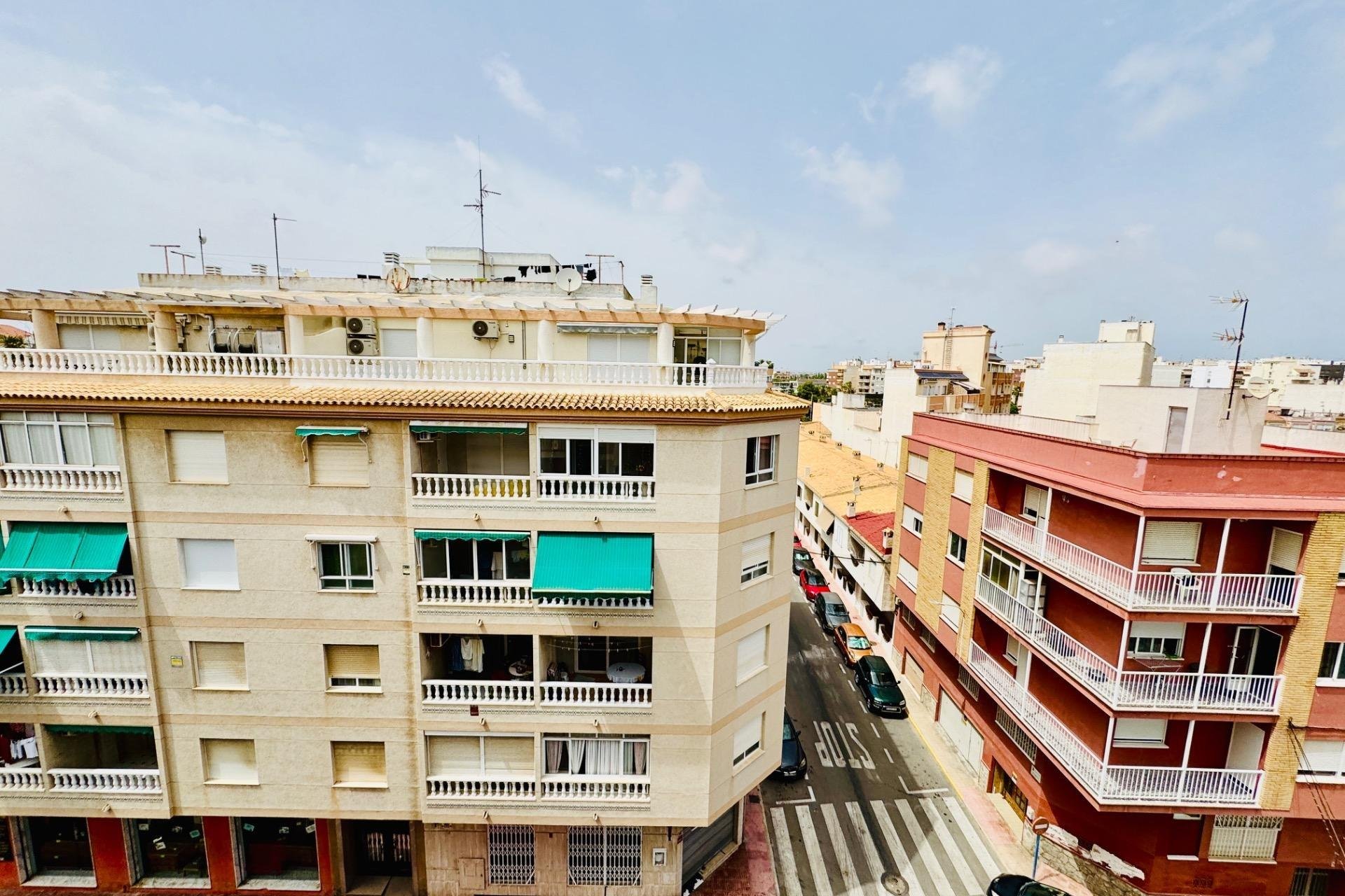 Revente - Appartement - Torrevieja - Acequion