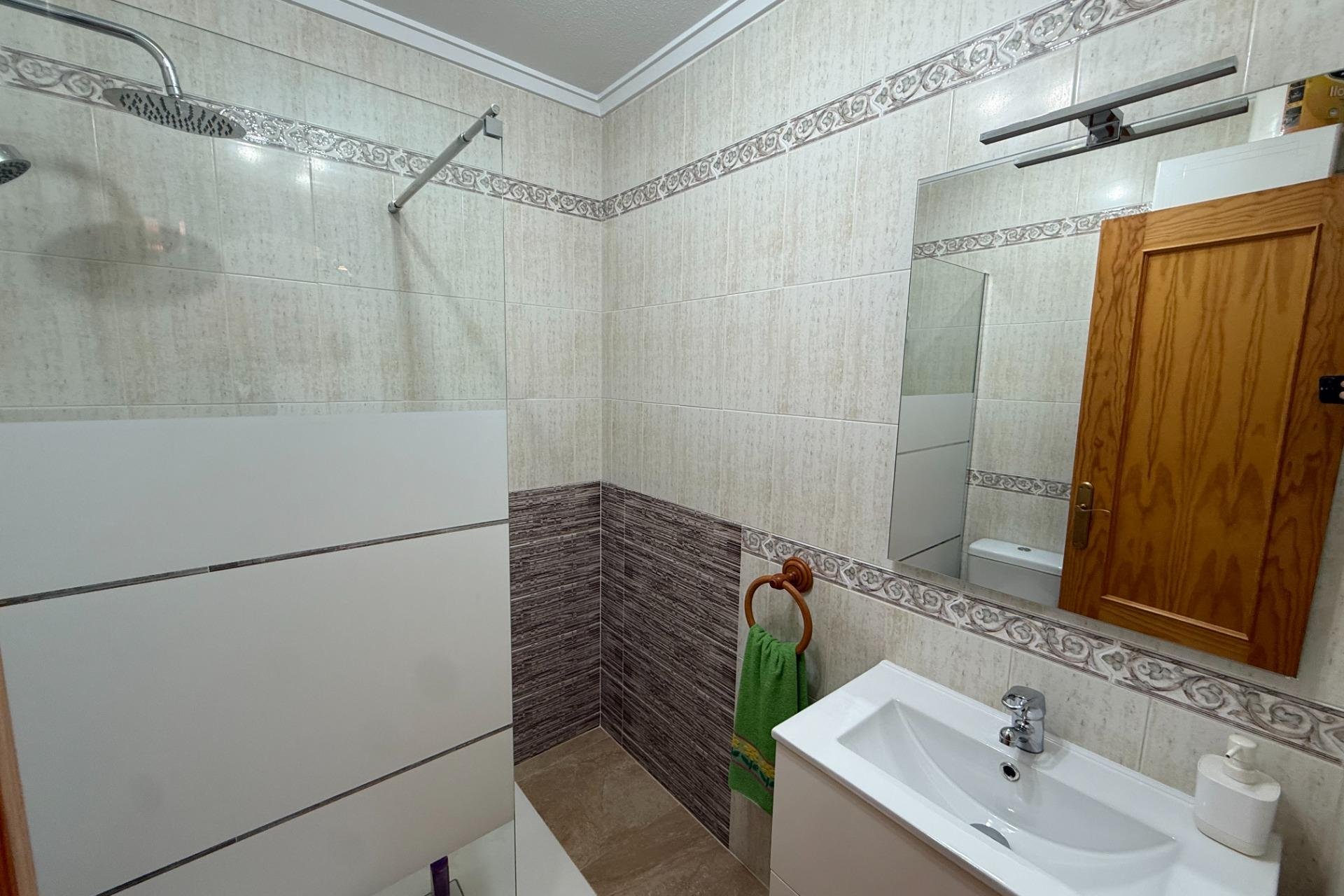 Revente - Appartement - Torrevieja - Aguas Nuevas