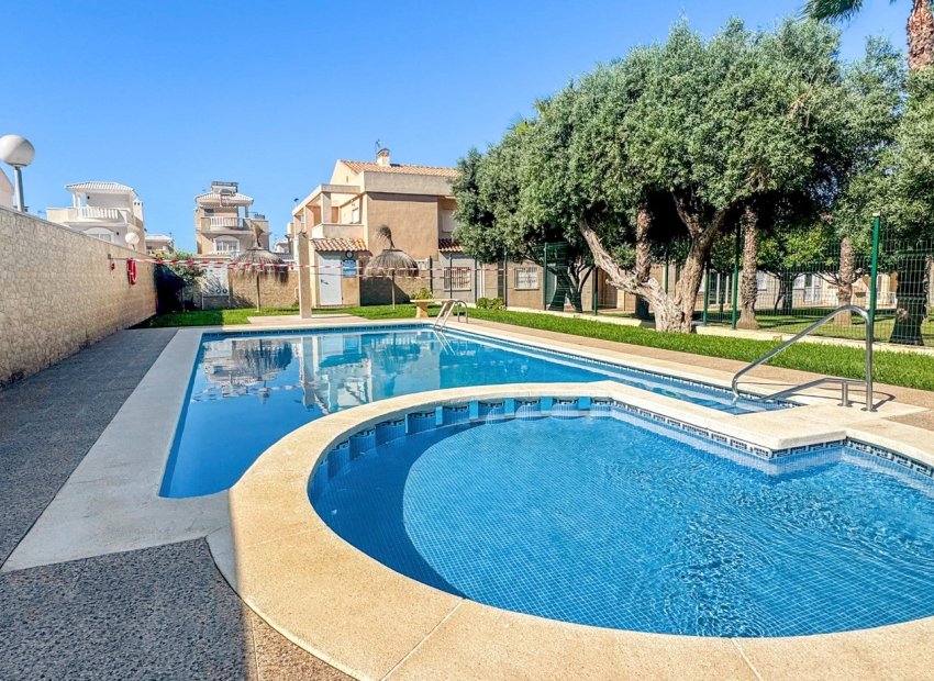 Revente - Appartement - Torrevieja - Aguas Nuevas