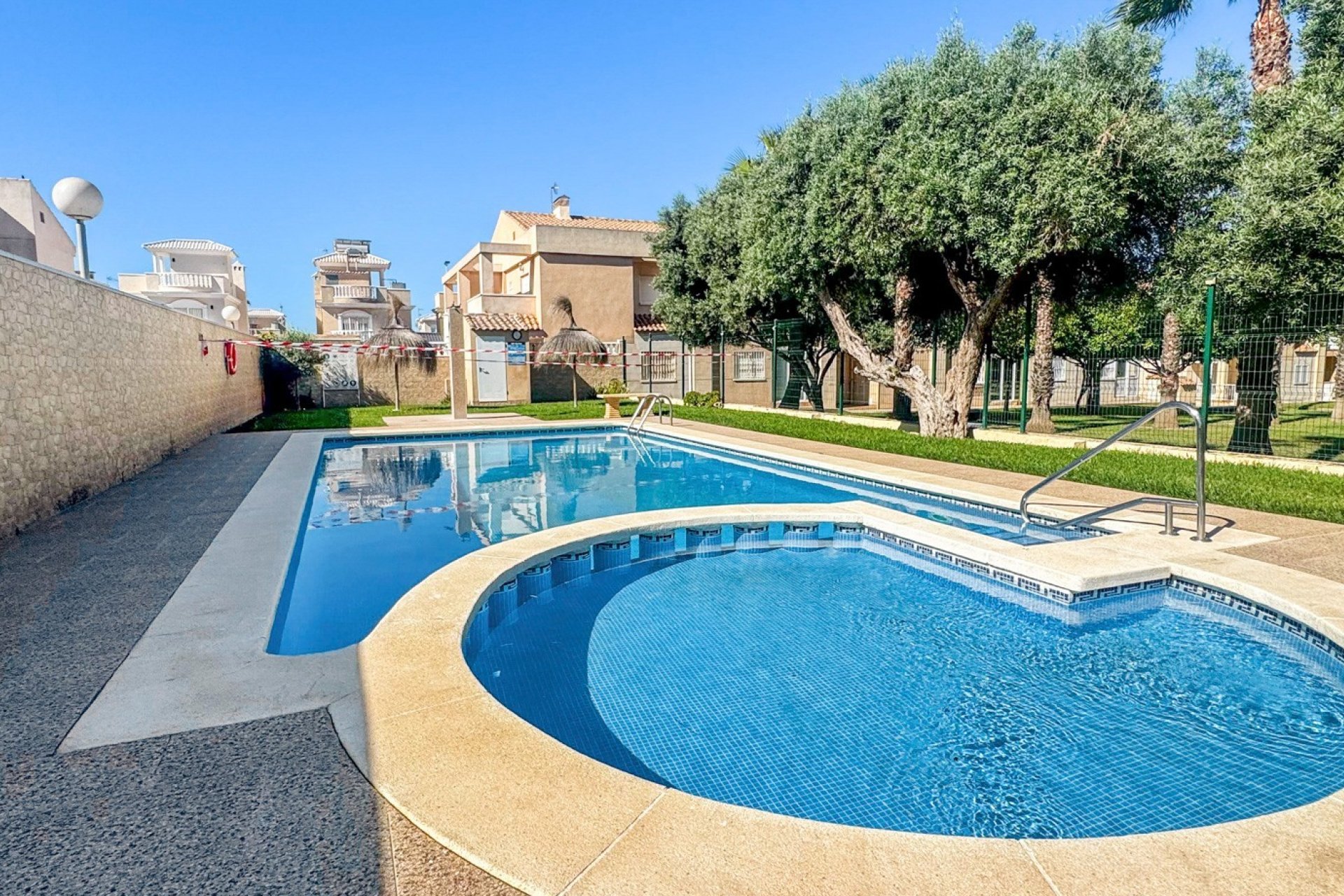 Revente - Appartement - Torrevieja - Aguas Nuevas