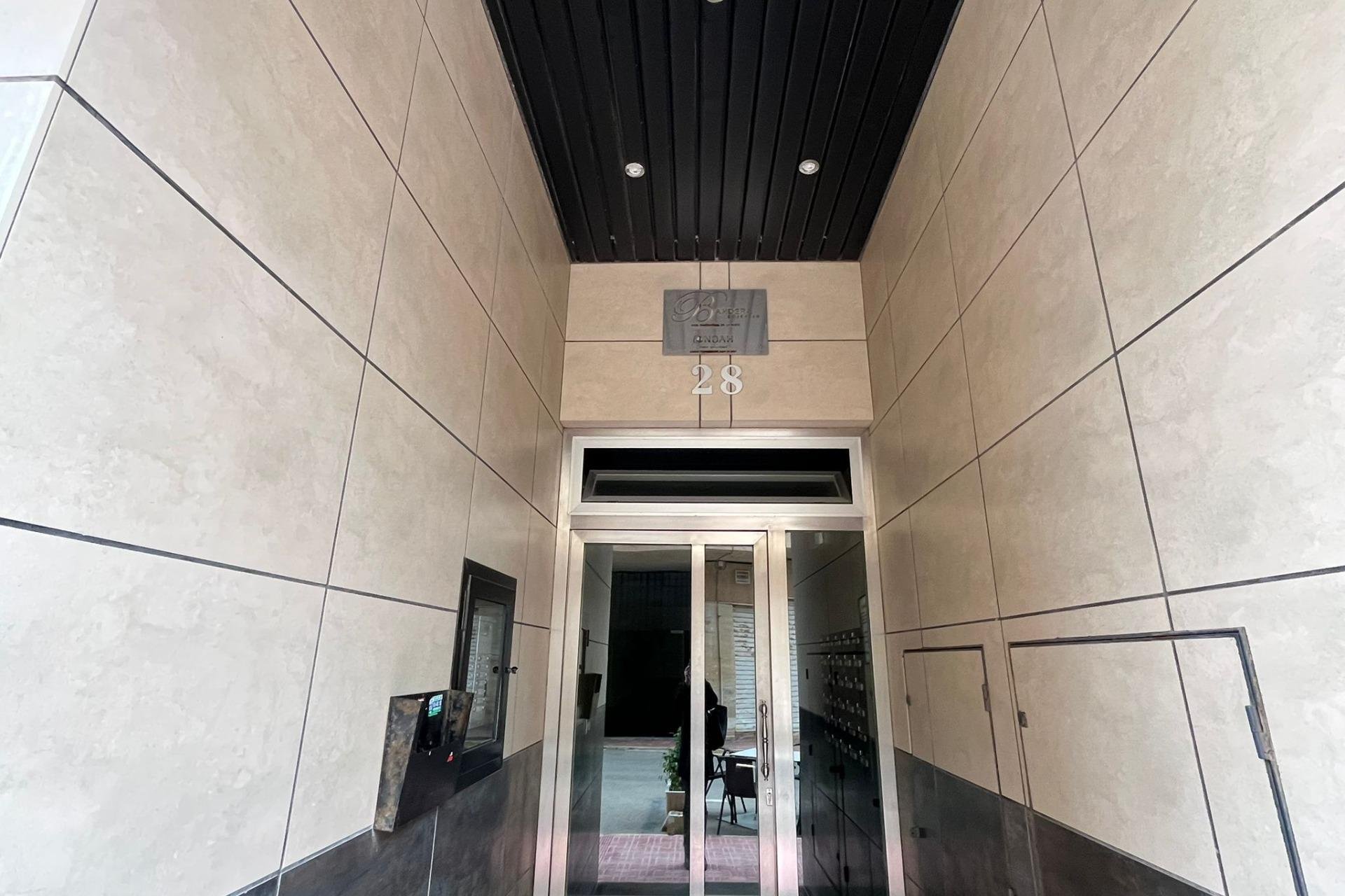 Revente - Appartement - Torrevieja - La Mata