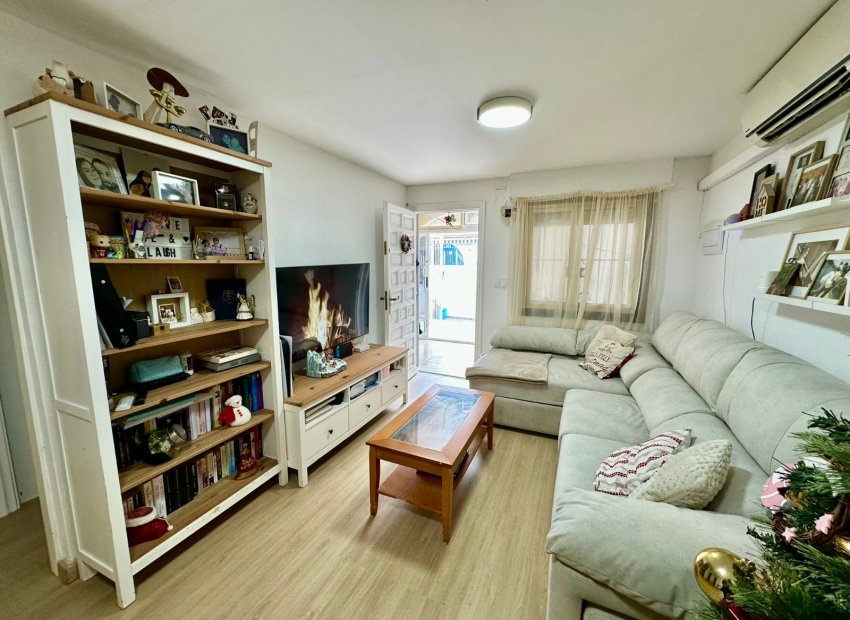 Revente - Appartement - Torrevieja - La Siesta