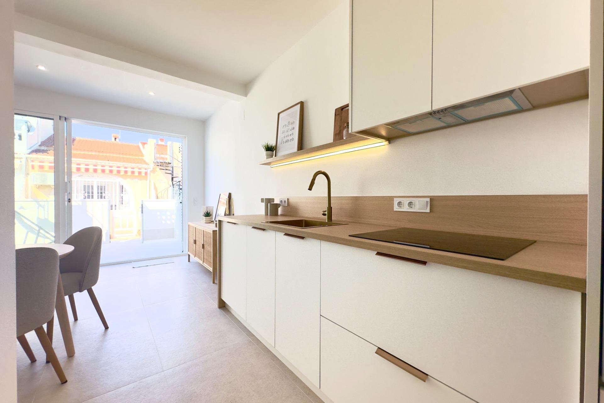 Revente - Appartement - Torrevieja - La Siesta