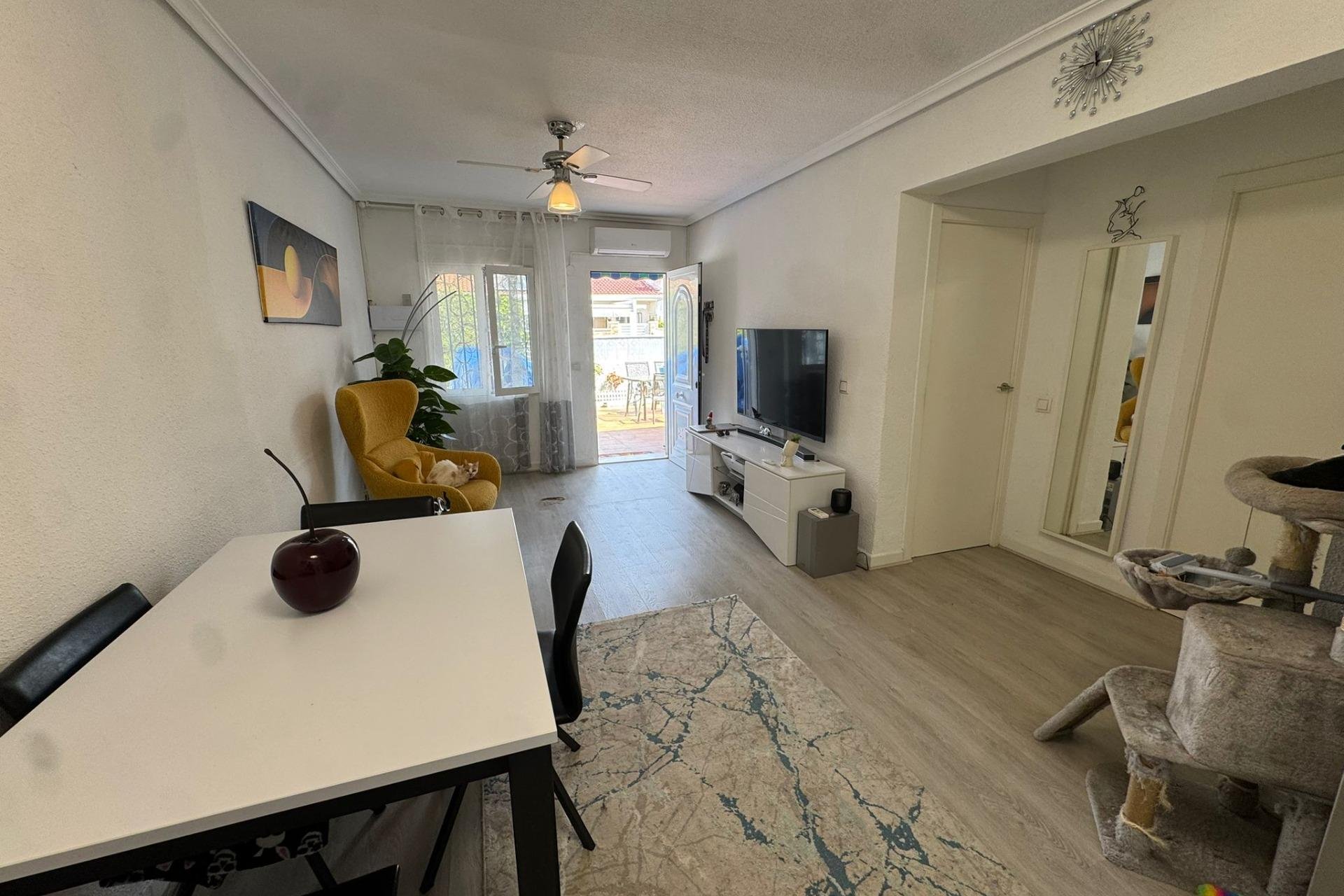 Revente - Appartement - Torrevieja - La Siesta