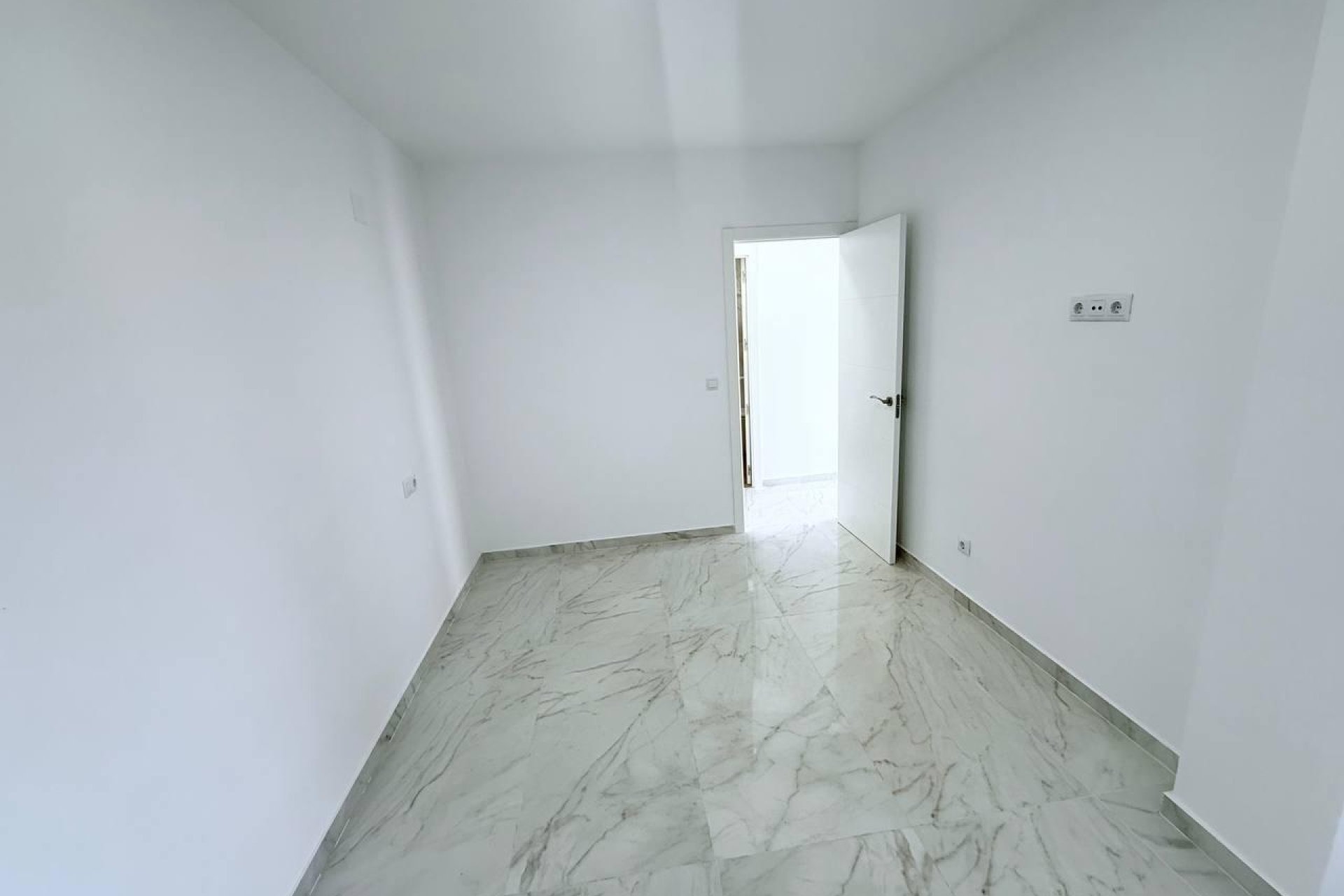 Revente - Appartement - Torrevieja - La Veleta