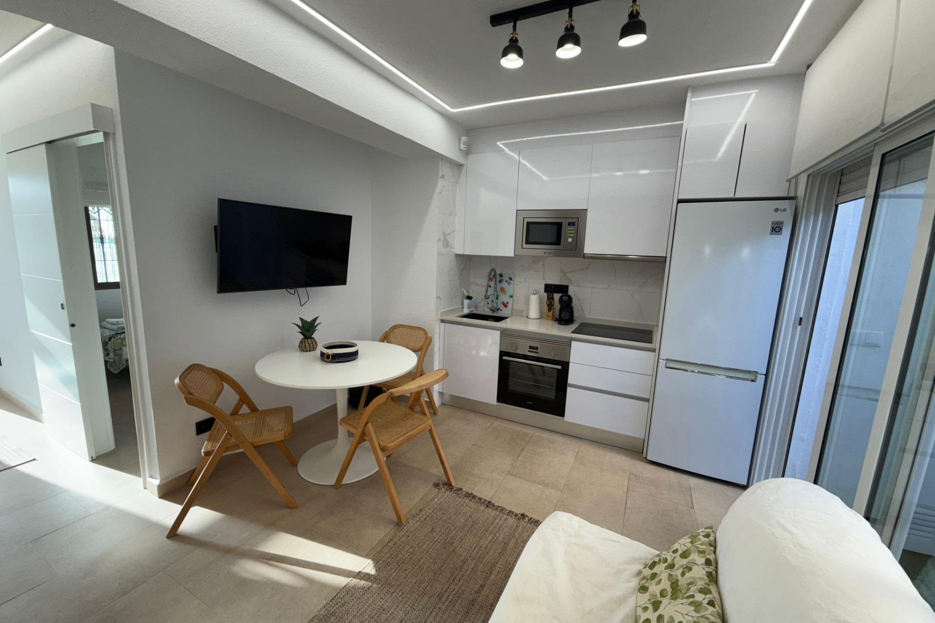Revente - Appartement - Torrevieja - Miramar - Torre del Moro