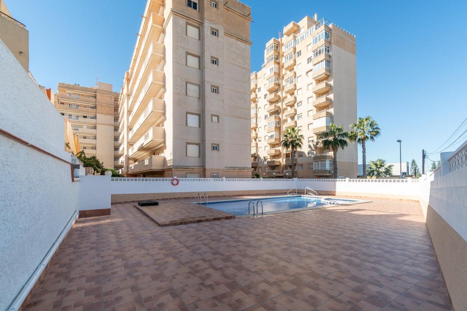 Revente - Appartement - Torrevieja - Nueva Torrevieja