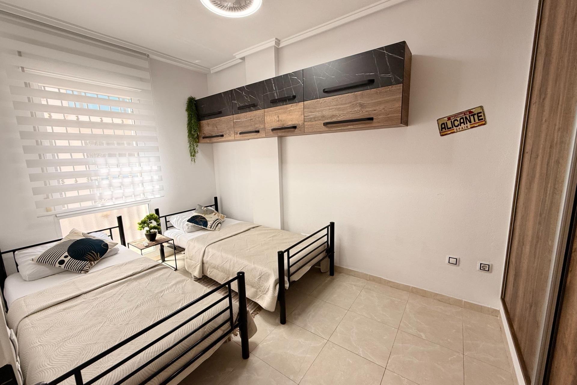Revente - Appartement - Torrevieja - Playa de los Locos