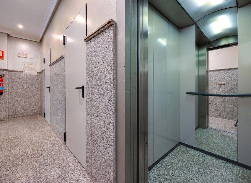 Revente - Appartement - Torrevieja - Playa del Acequión