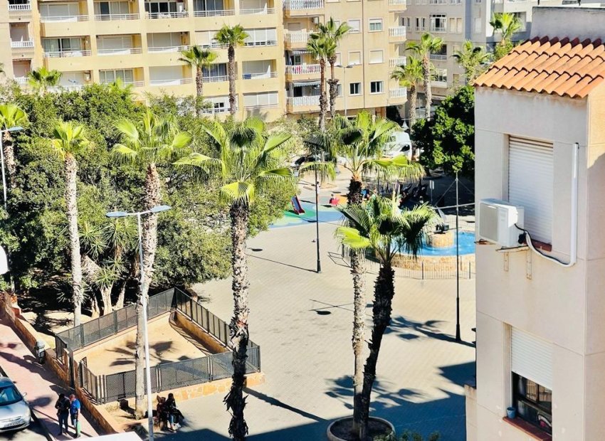 Revente - Appartement - Torrevieja - Playa del Cura