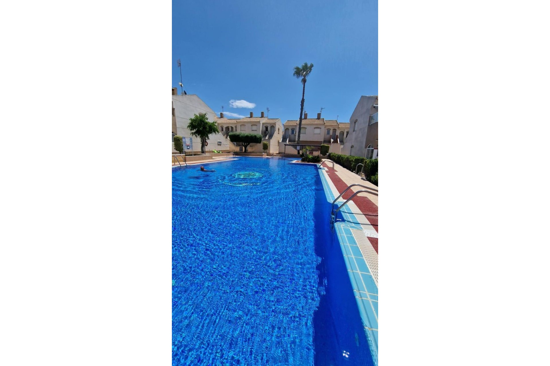 Revente - Bungalow - Torrevieja - Aguas Nuevas