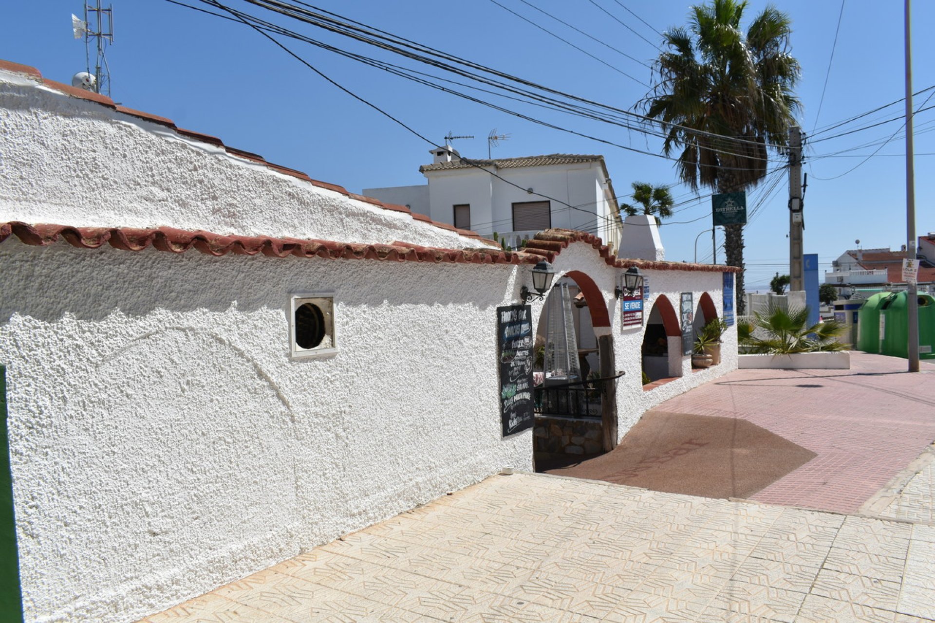 Revente - Commercial - Ciudad Quesada