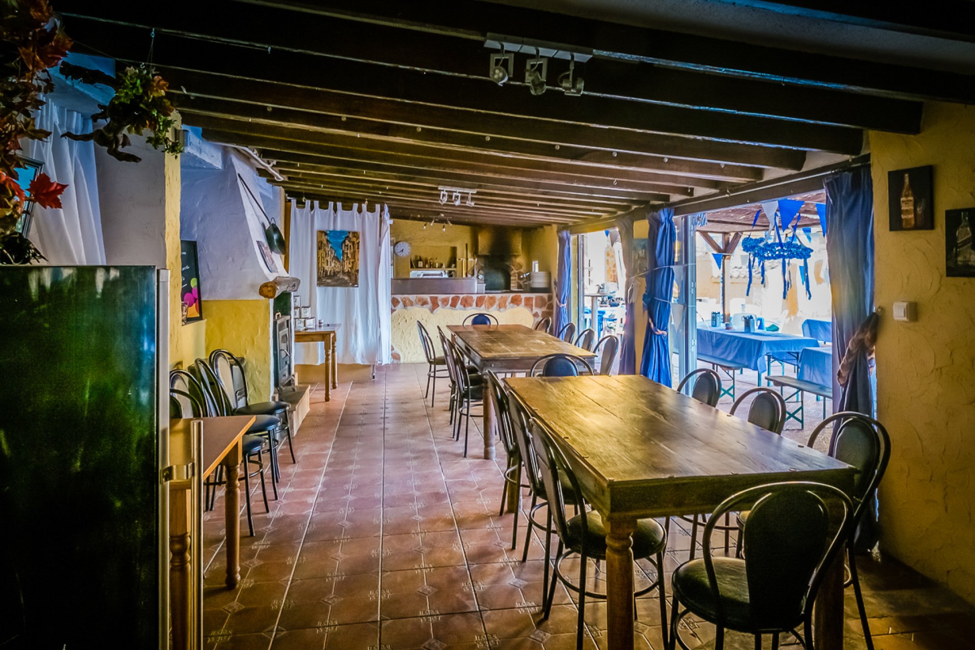 Revente - Commercial - Hondón de las Nieves